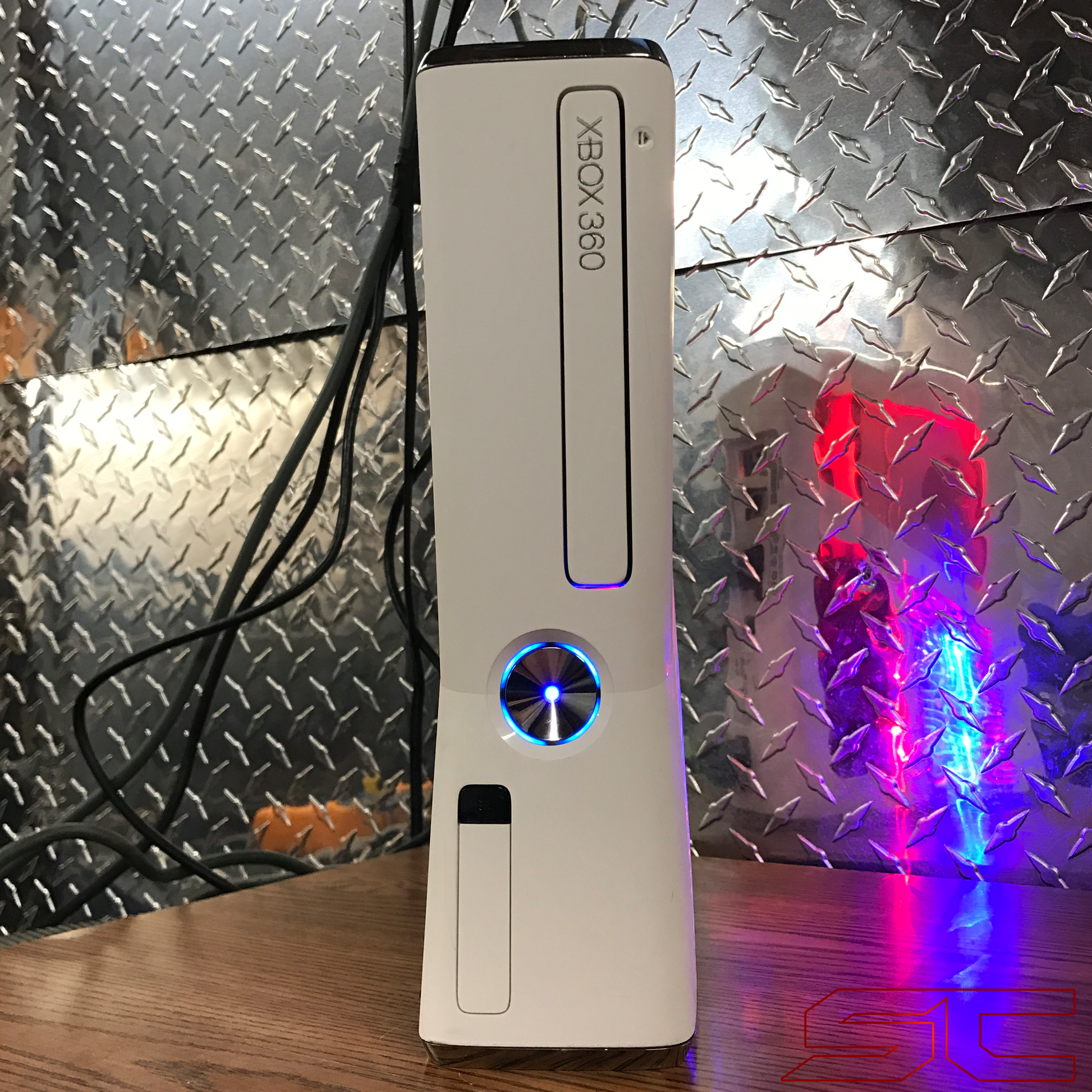 Custom White Xbox 360 Slim RGH2 w/250GB HDD & Cut Out Red & Blue LED's. Ready to Ship! - Sharky's Customs LLC