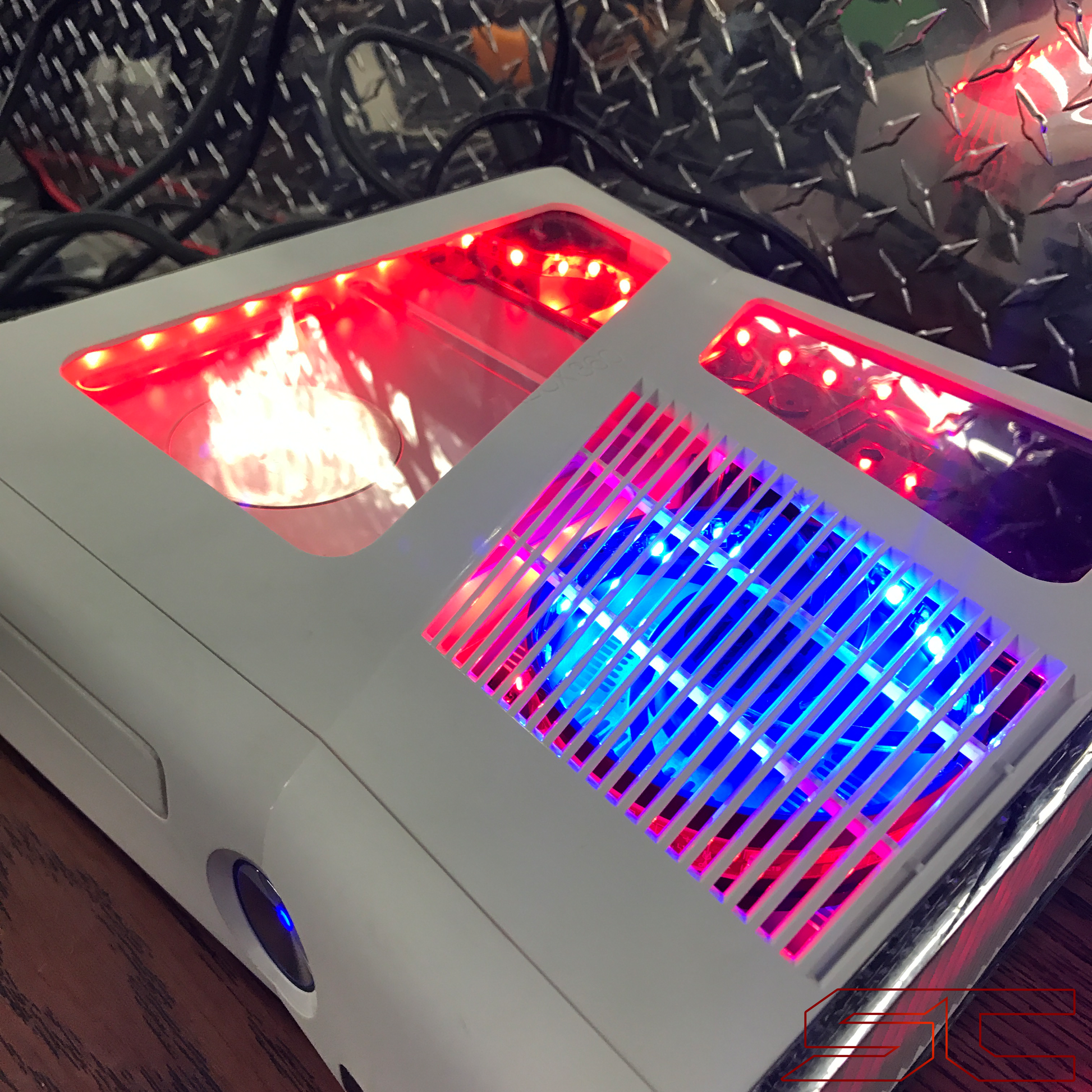 Custom White Xbox 360 Slim RGH2 w/250GB HDD & Cut Out Red & Blue LED's. Ready to Ship! - Sharky's Customs LLC