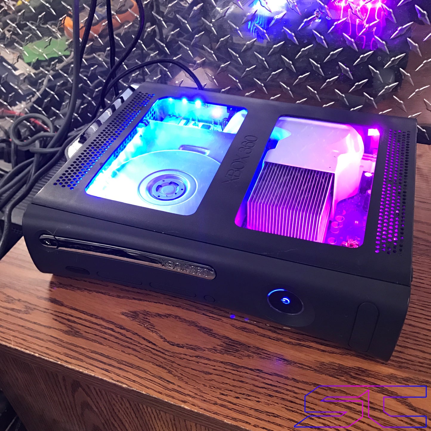 Custom Dual Window Jasper RGH1.2 With Pink & Blue LED's (120GB HDD w/MENUS) - Sharky's Customs LLC