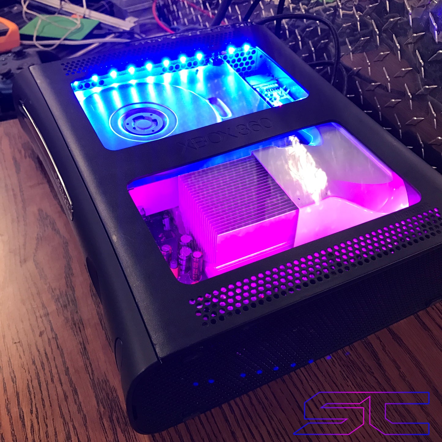 Custom Dual Window Jasper RGH1.2 With Pink & Blue LED's (120GB HDD w/MENUS) - Sharky's Customs LLC