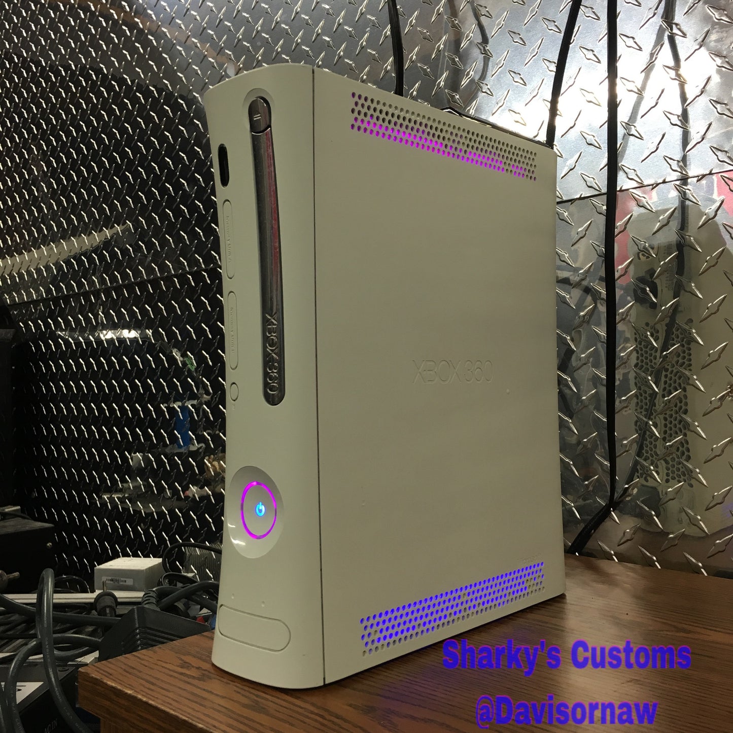 Custom Xbox 360 White Jasper RGH1.2 - LEDs of Your Choice! - Sharky's Customs LLC