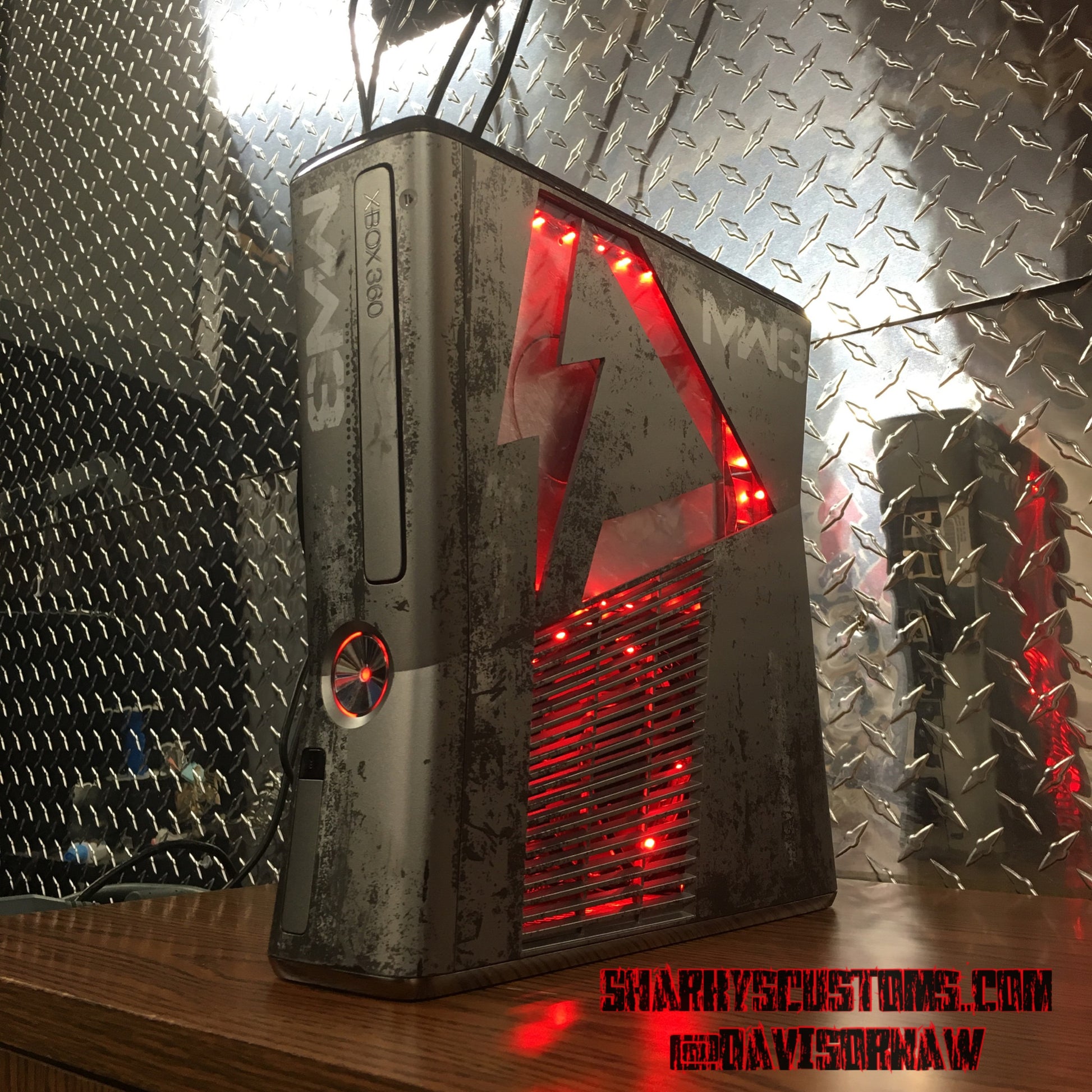 Custom (Red) Limited MW3 Hand Crafted RGH2 Slim, 320 GB HDD W/ 15 Mod Menu's - Sharky's Customs LLC