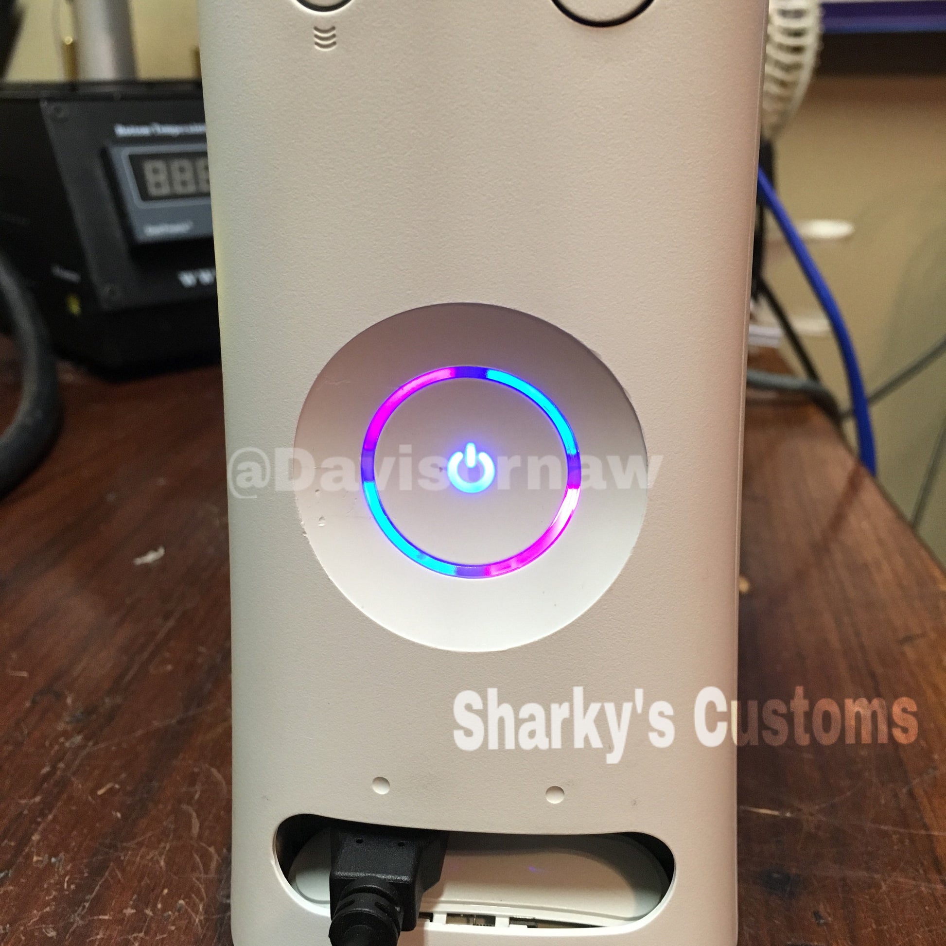 Custom Xbox 360 White Jasper RGH1.2 - LEDs of Your Choice! - Sharky's Customs LLC